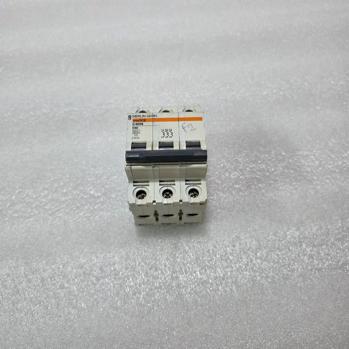 MERLIN GERIN | C60N D40 | MCB MINIATURE CIRCUIT BREAKER | 3-POLE | 400V | 40A TY