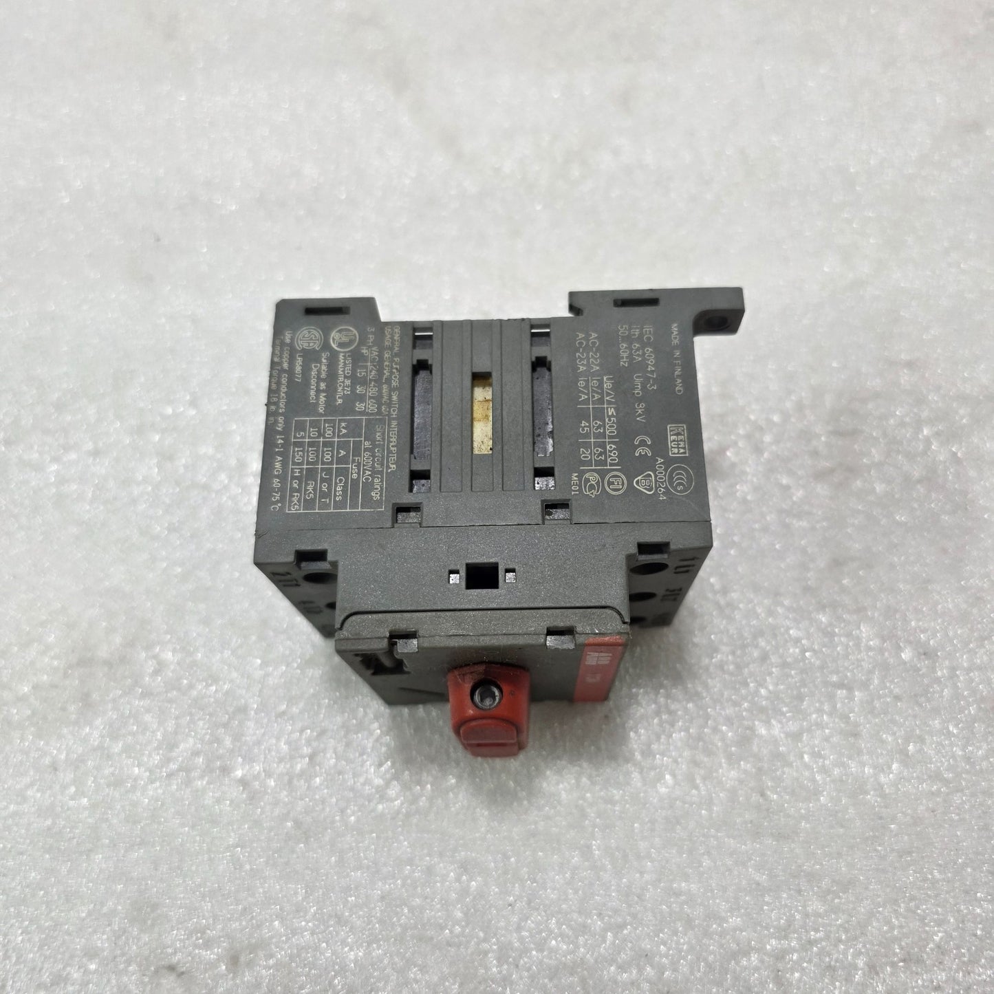 ABB | GENERAL PURPOSE SWITCH OT63F3 LOAD DISCONNECTOR