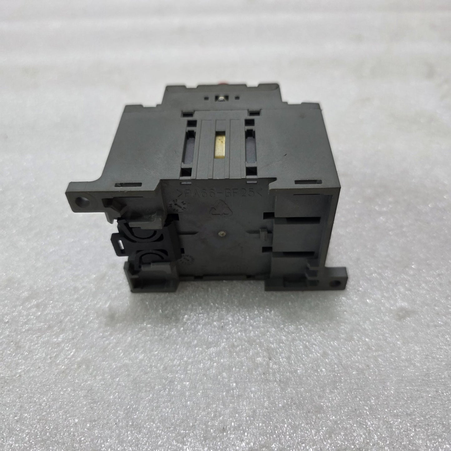 ABB | GENERAL PURPOSE SWITCH OT63F3 LOAD DISCONNECTOR
