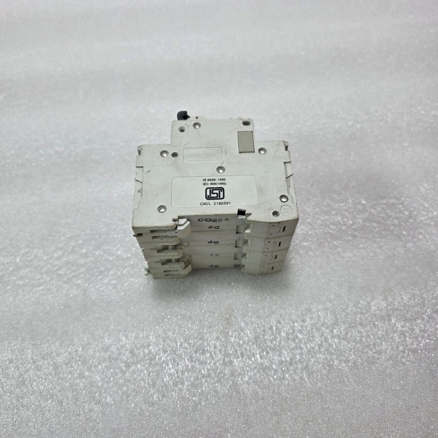 MERLIN GERIN | C60H C6 | MCB MINIATURE CIRCUIT BREAKER | 4-POLE | 415V | 6A CURV