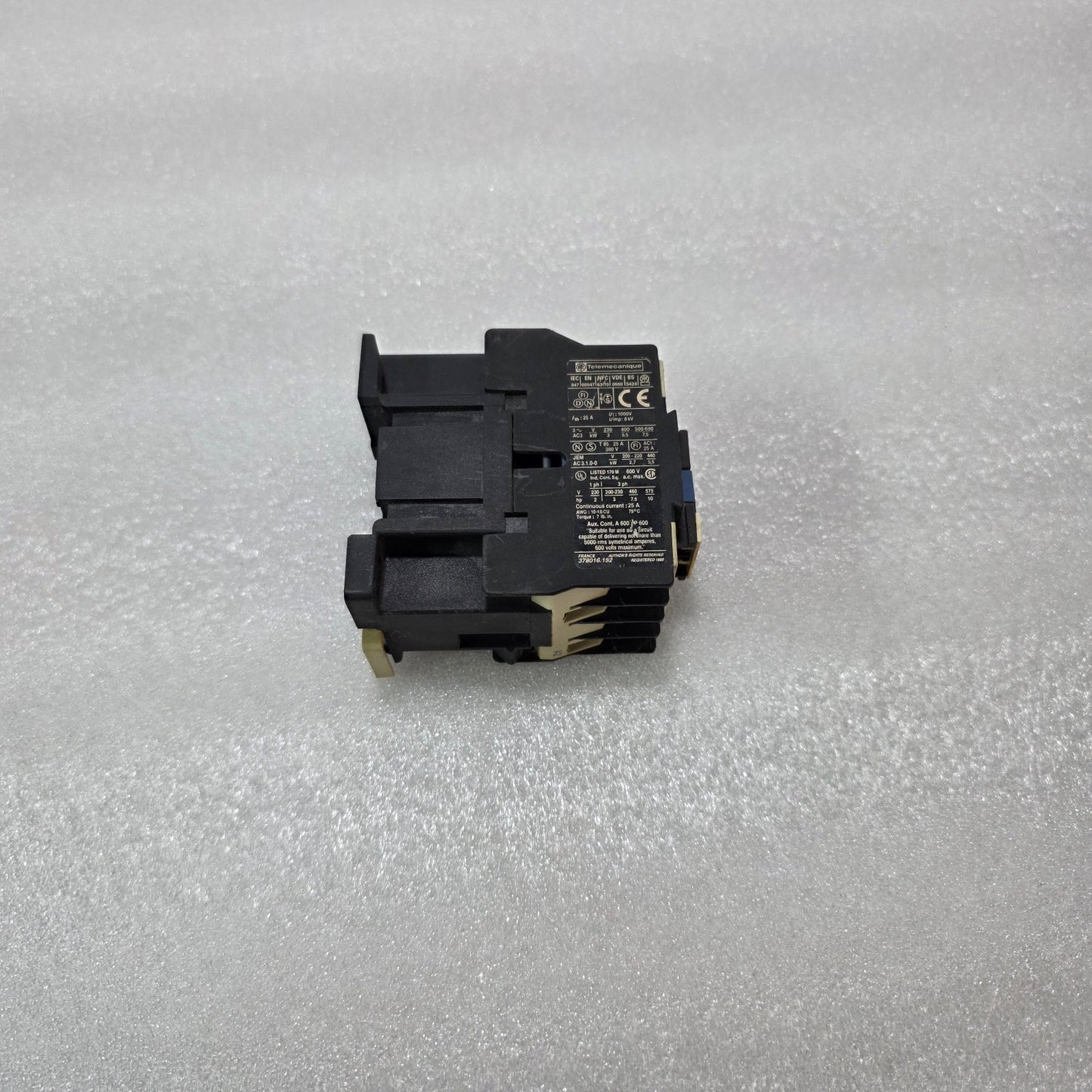 TELEMECANIQUE | CONTACTOR | LC1 D12 10