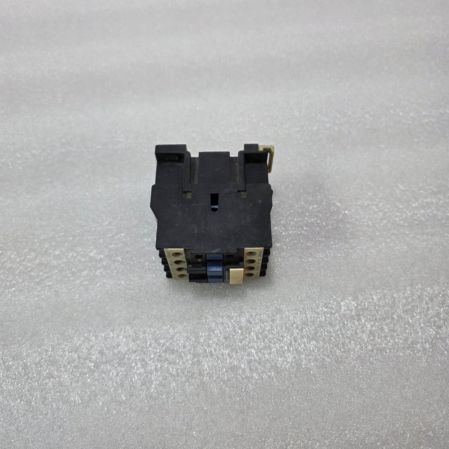TELEMECANIQUE | CONTACTOR | LC1 D12 10