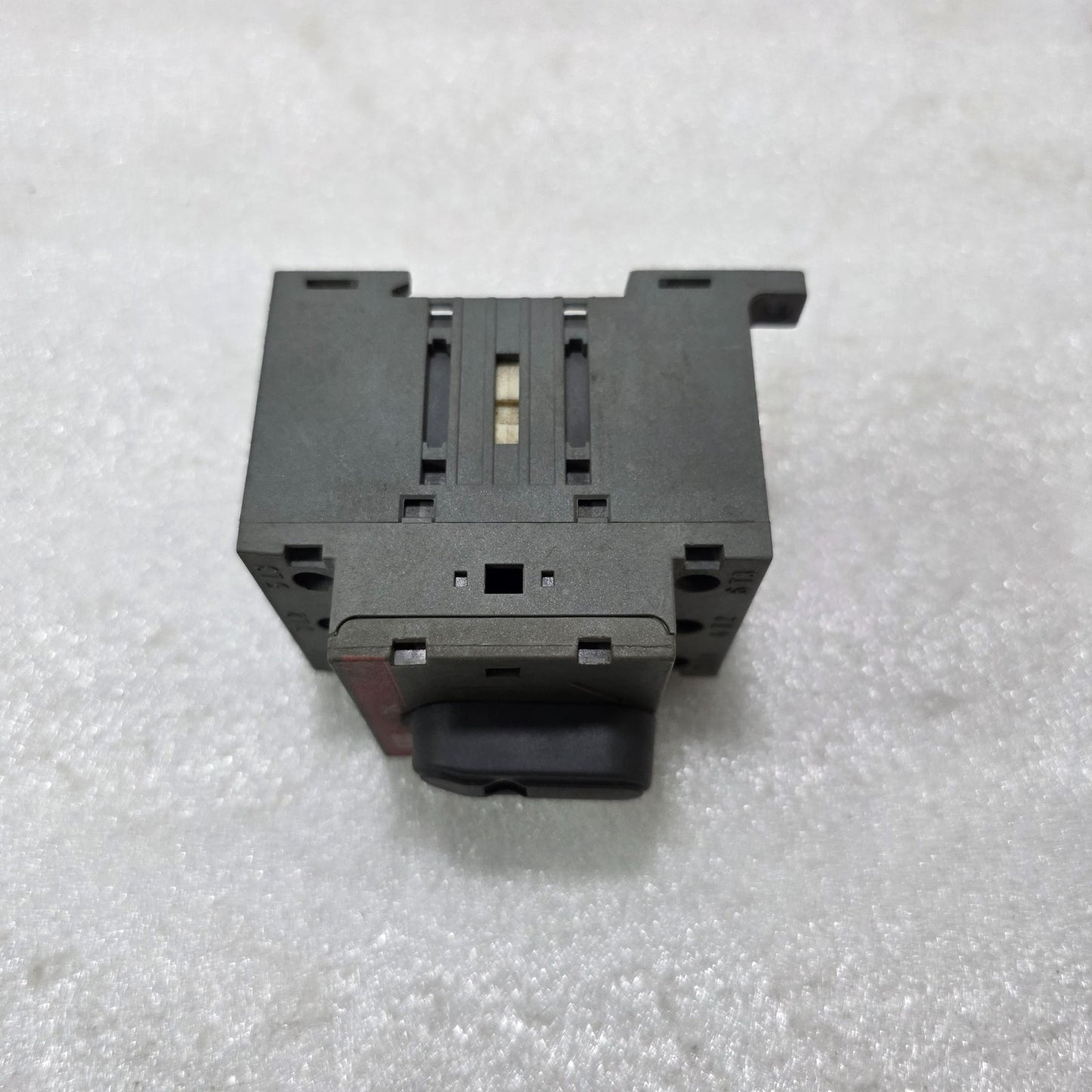 ABB | GENERAL PURPOSE SWITCH / LOAD DISCONNECTOR | OT80F3