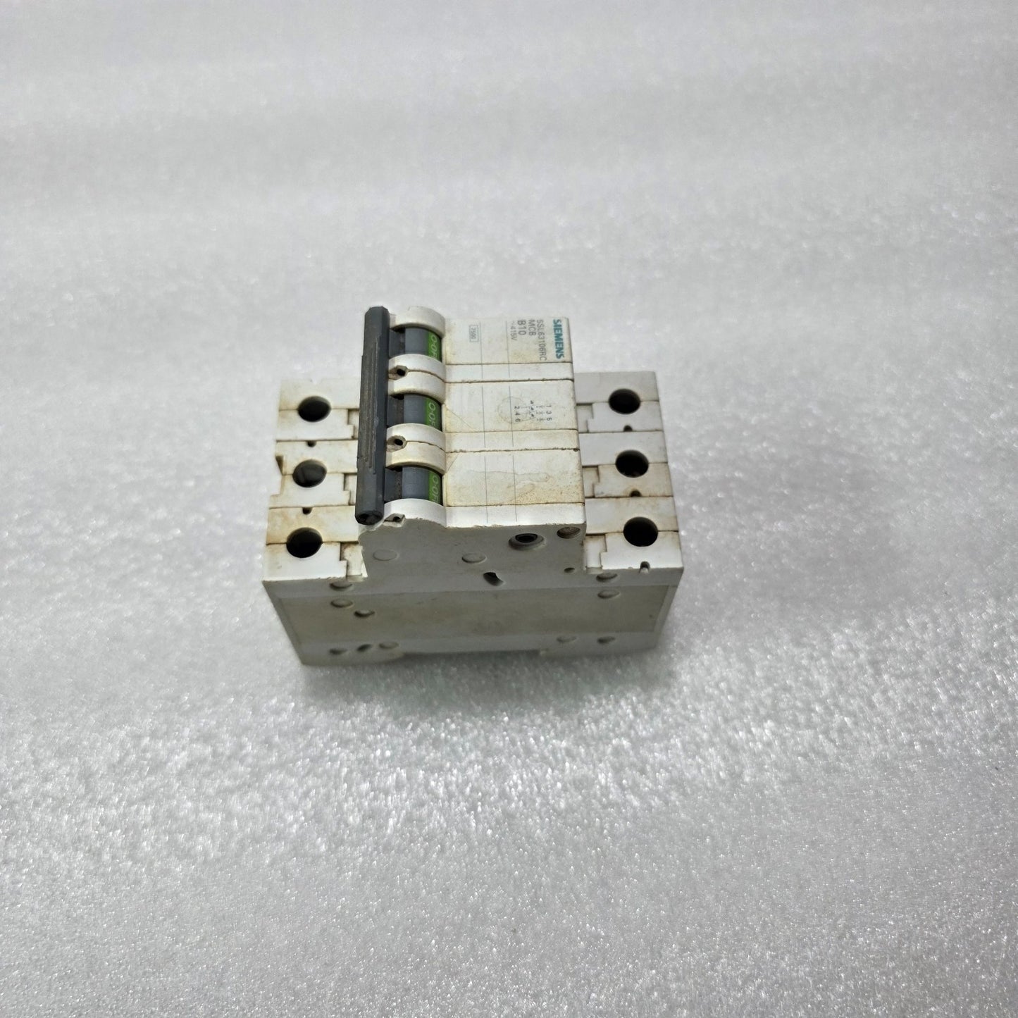 SIEMENS 5SL63106RC 3P 10A CURVE B 415V 7500A MCB MINIATURE CIRCUIT BREAKER