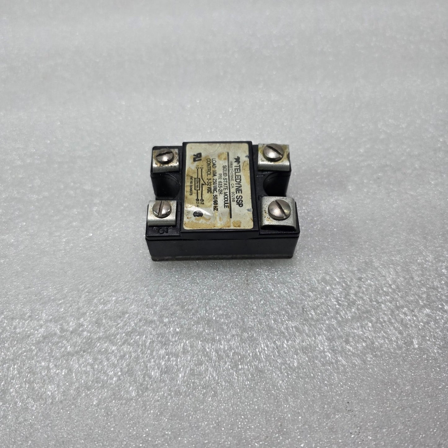 TELEDYNE SSP 615-2H SOLID STATE RELAY 10A 250VAC 3-32VDC CONTROL ZERO CROSSING