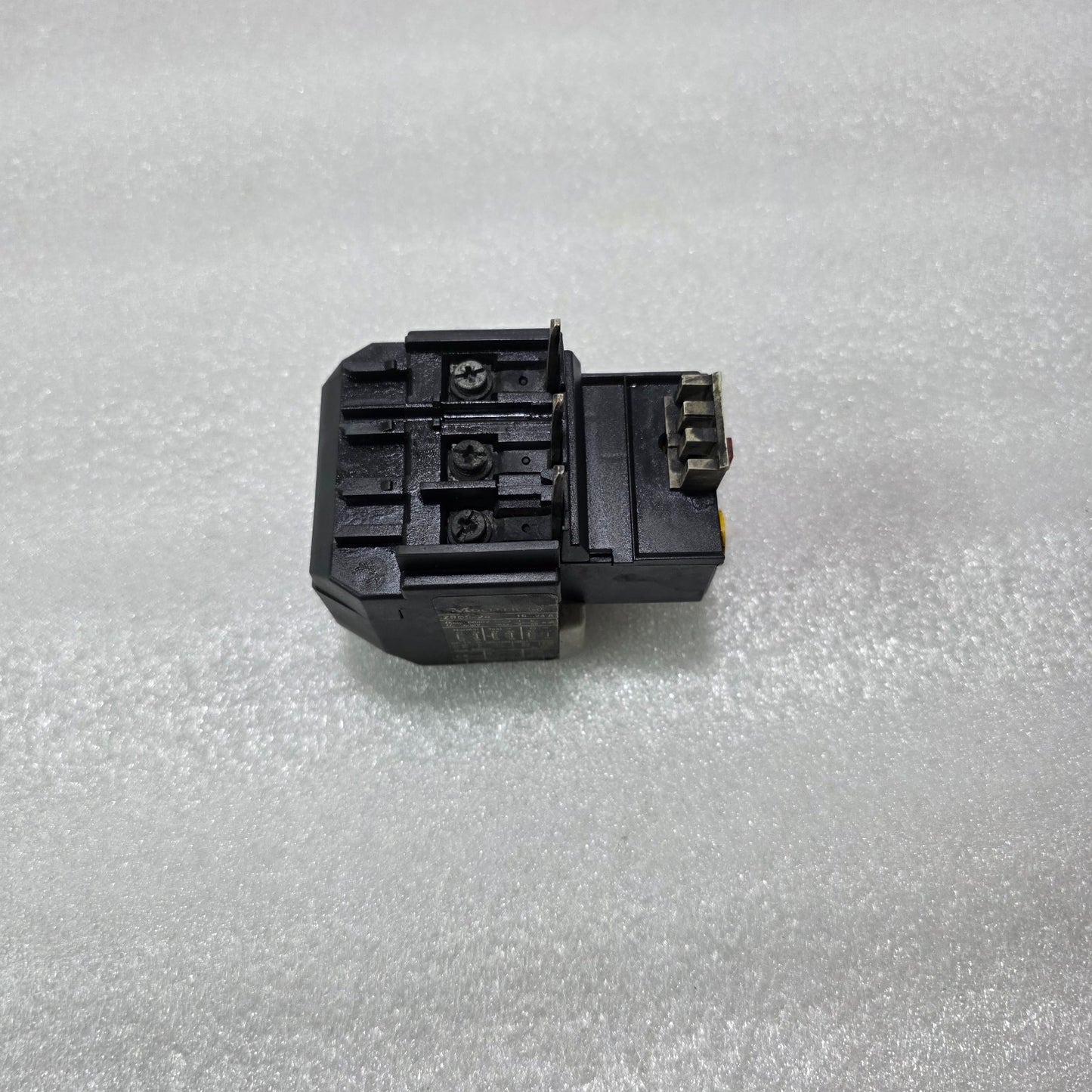MOELLER ZB65-24 THERMAL OVERLOAD RELAY 16-24A 690V IEC/EN 60947