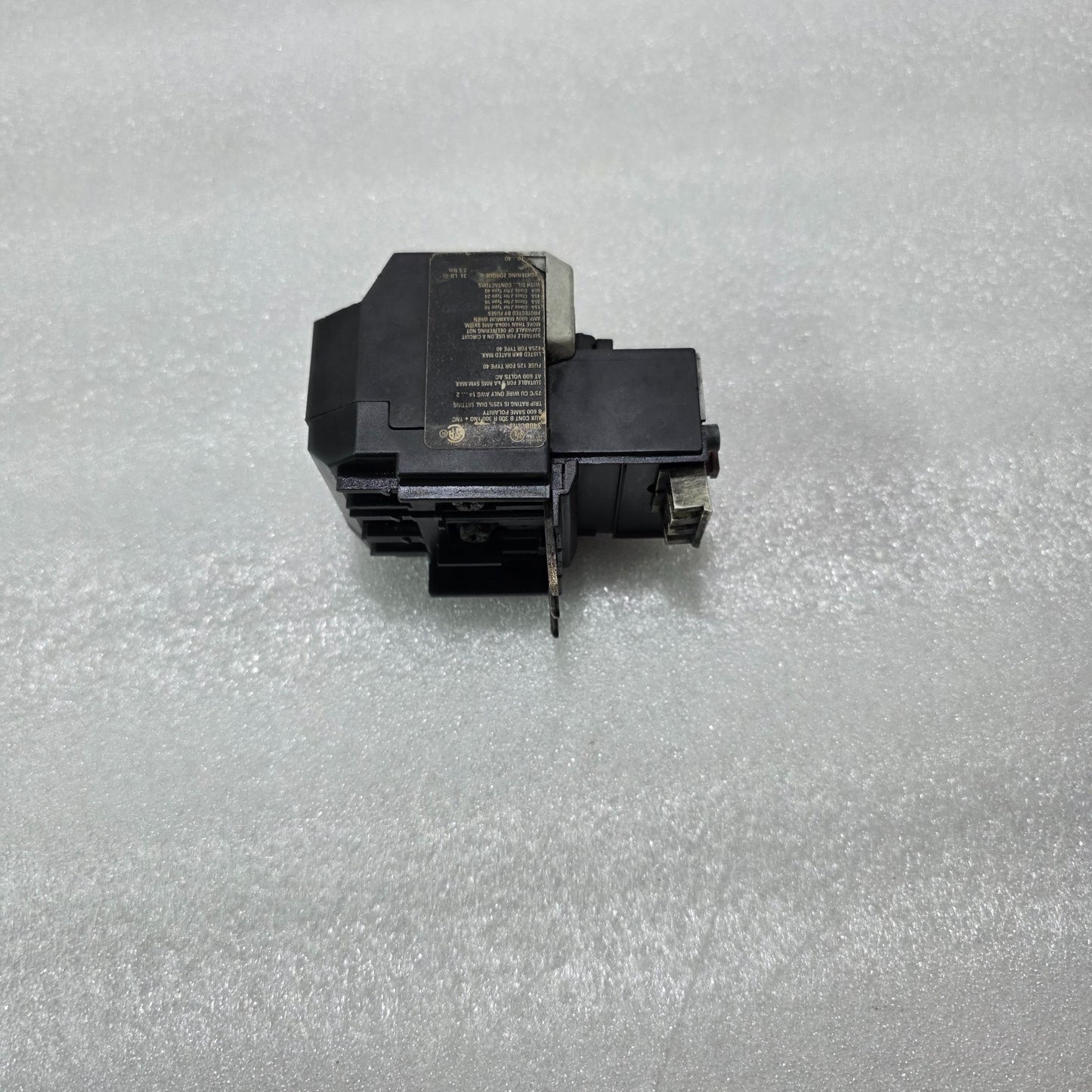 MOELLER ZB65-24 THERMAL OVERLOAD RELAY 16-24A 690V IEC/EN 60947