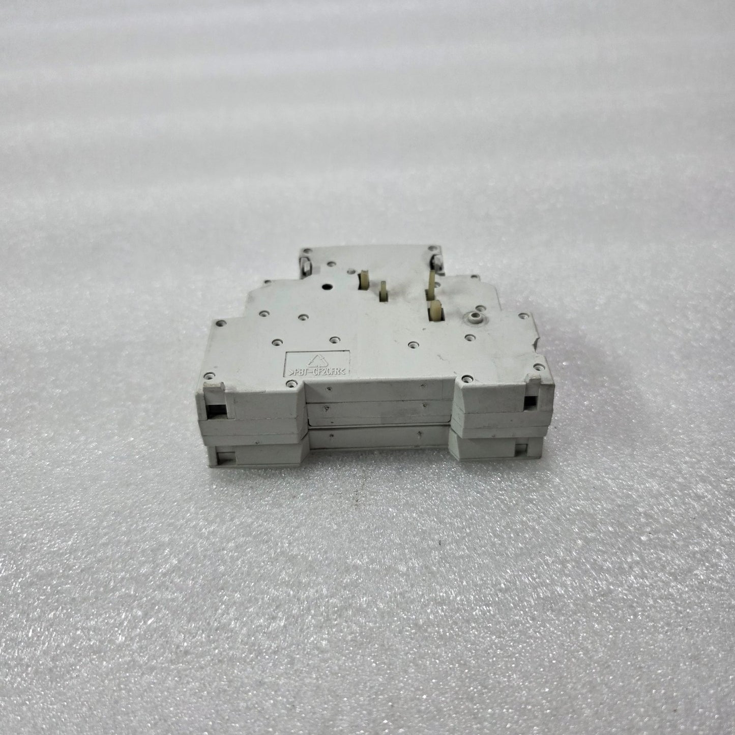 SIEMENS 3RV1901-1A AUXILIARY CONTACT BLOCK 3NO+3NC 690V FOR 3RV1 SERIES