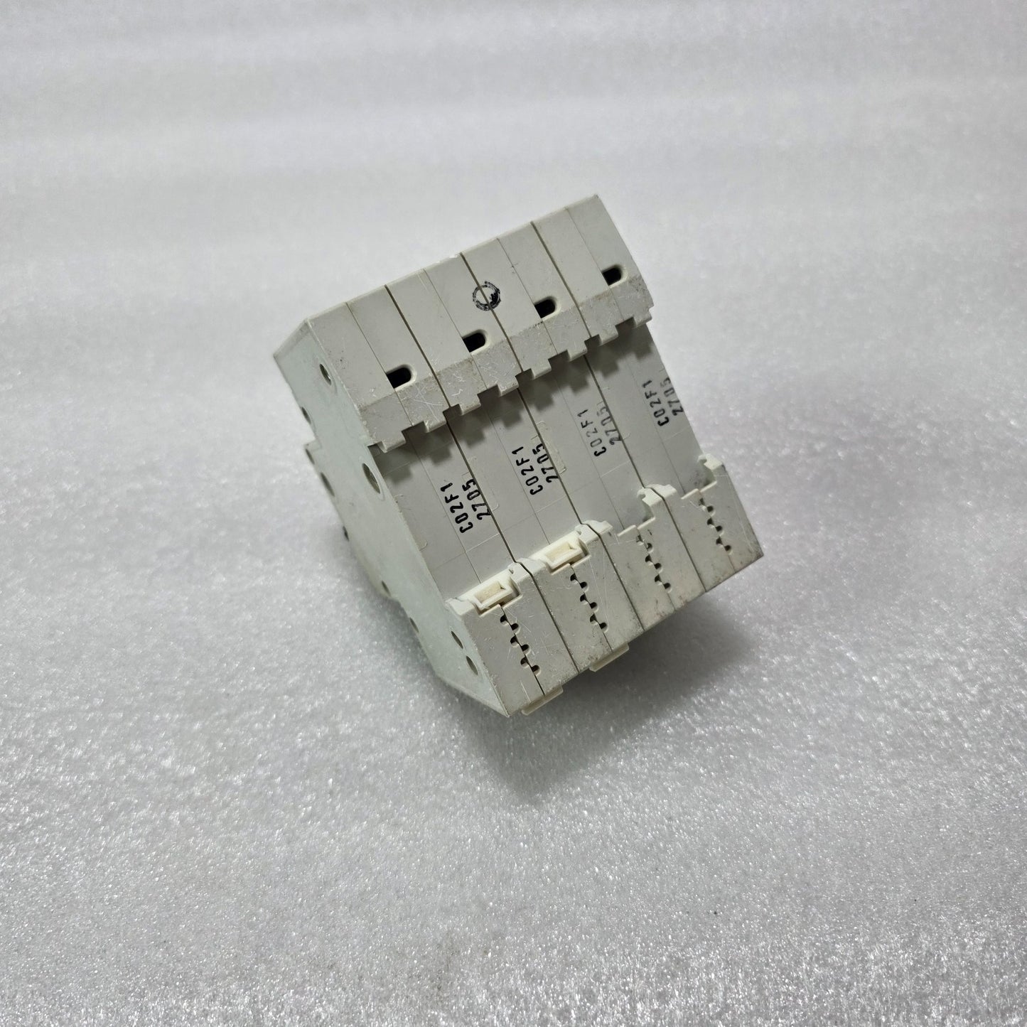 SIEMENS 5SJ6602 4P 2A CURVE C 400V 6KA MCB MINIATURE CIRCUIT BREAKER