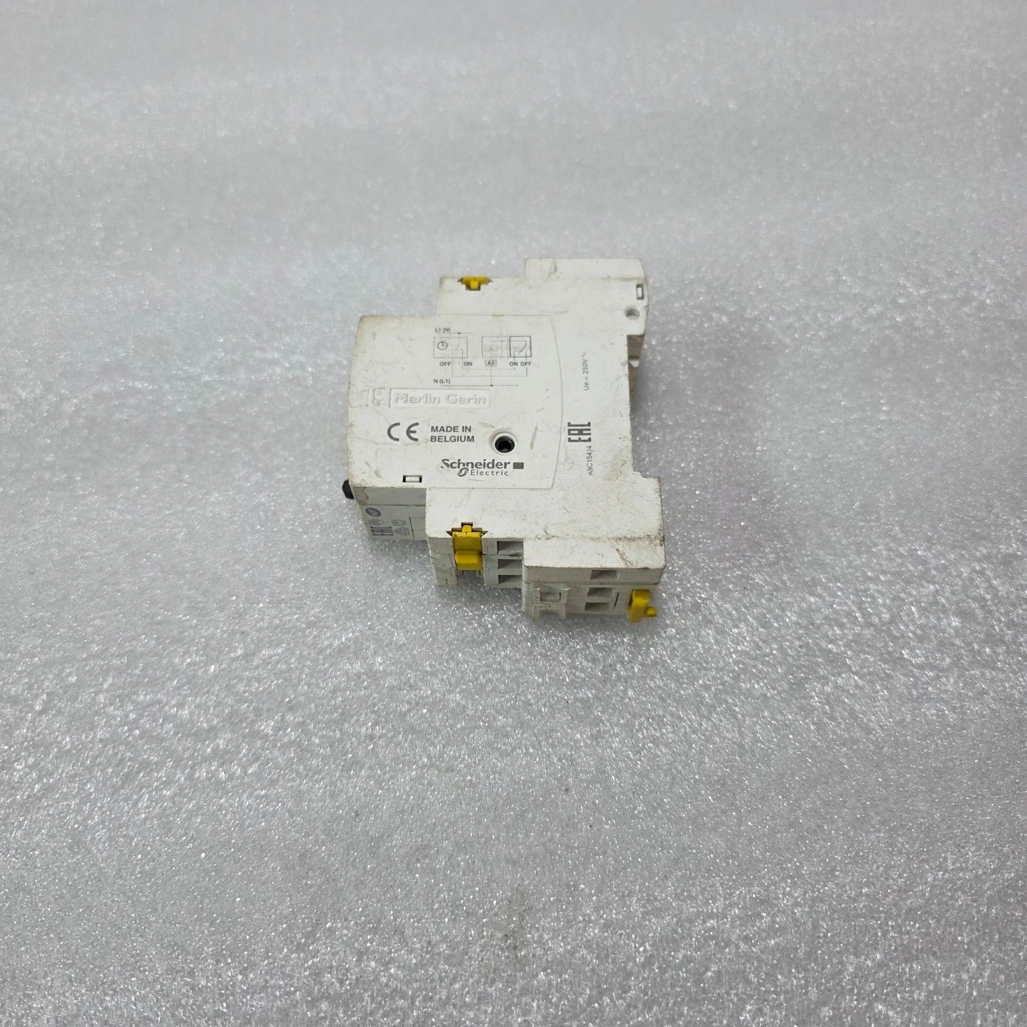 S ELECTRIC ITL 16AX 230V IMPULSE LATCHING RELAY IEC/EN 60669-2-2