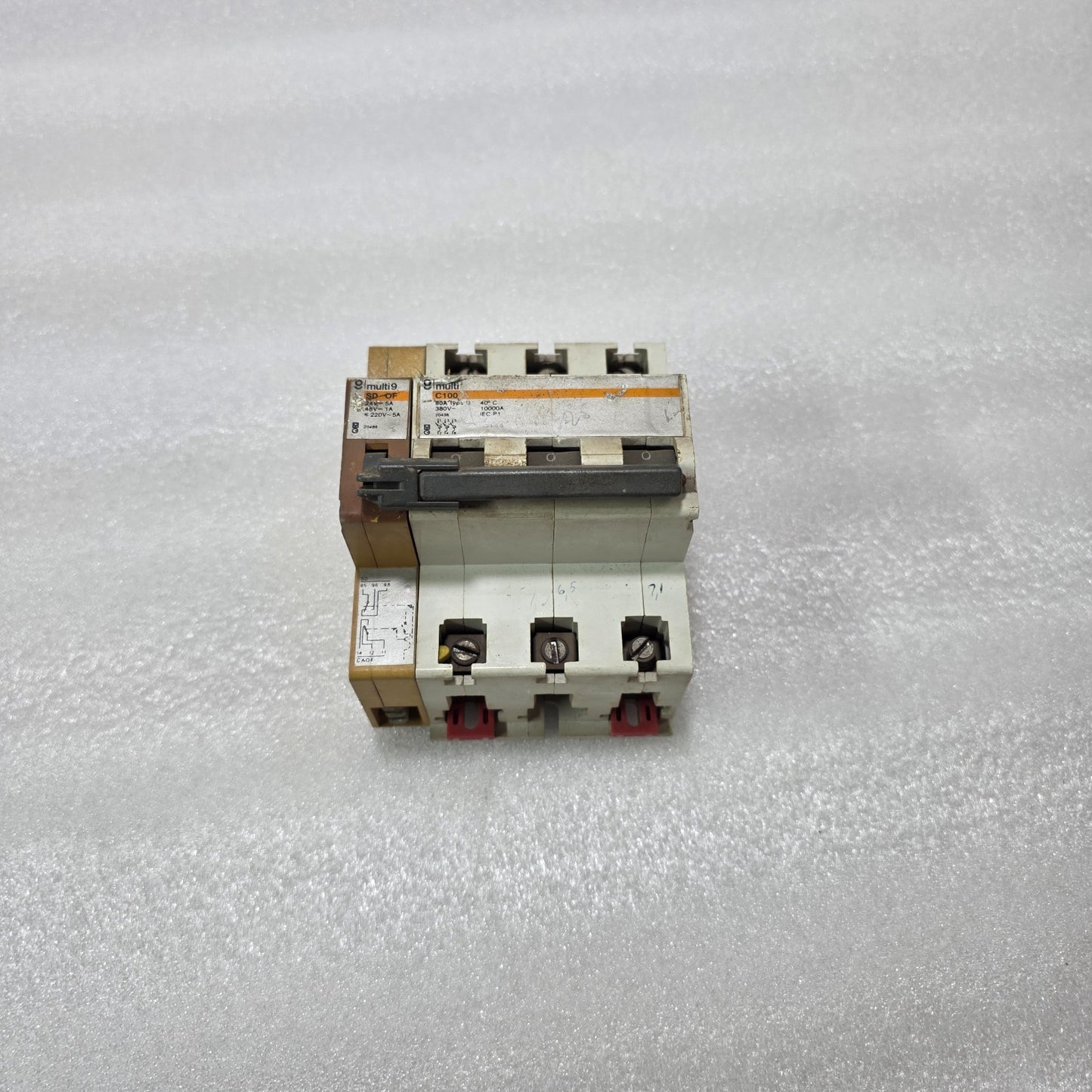 MERLIN GERIN MULTI9 C100 + SD-OF 3P 80A TYPE U 380V 10KA MCB WITH AUXILIARY