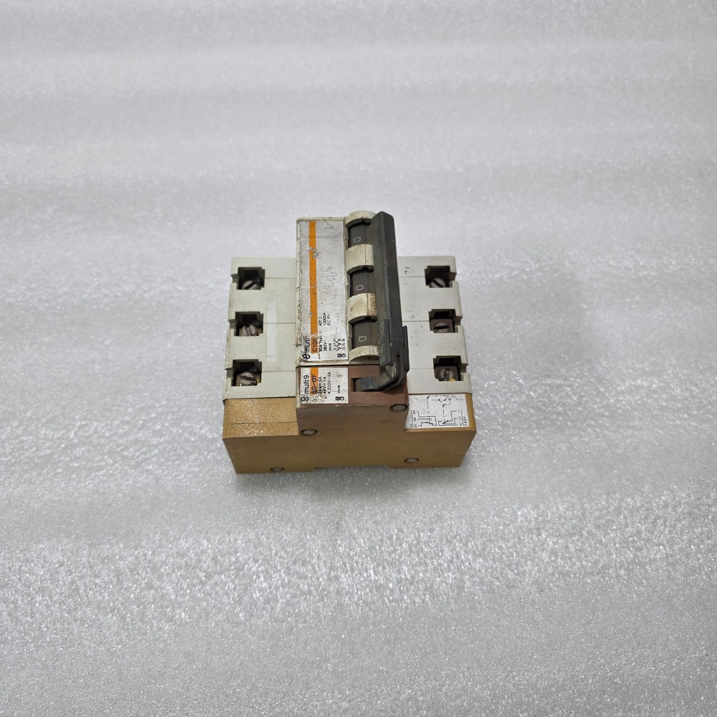 MERLIN GERIN MULTI9 C100 + SD-OF 3P 80A TYPE U 380V 10KA MCB WITH AUXILIARY