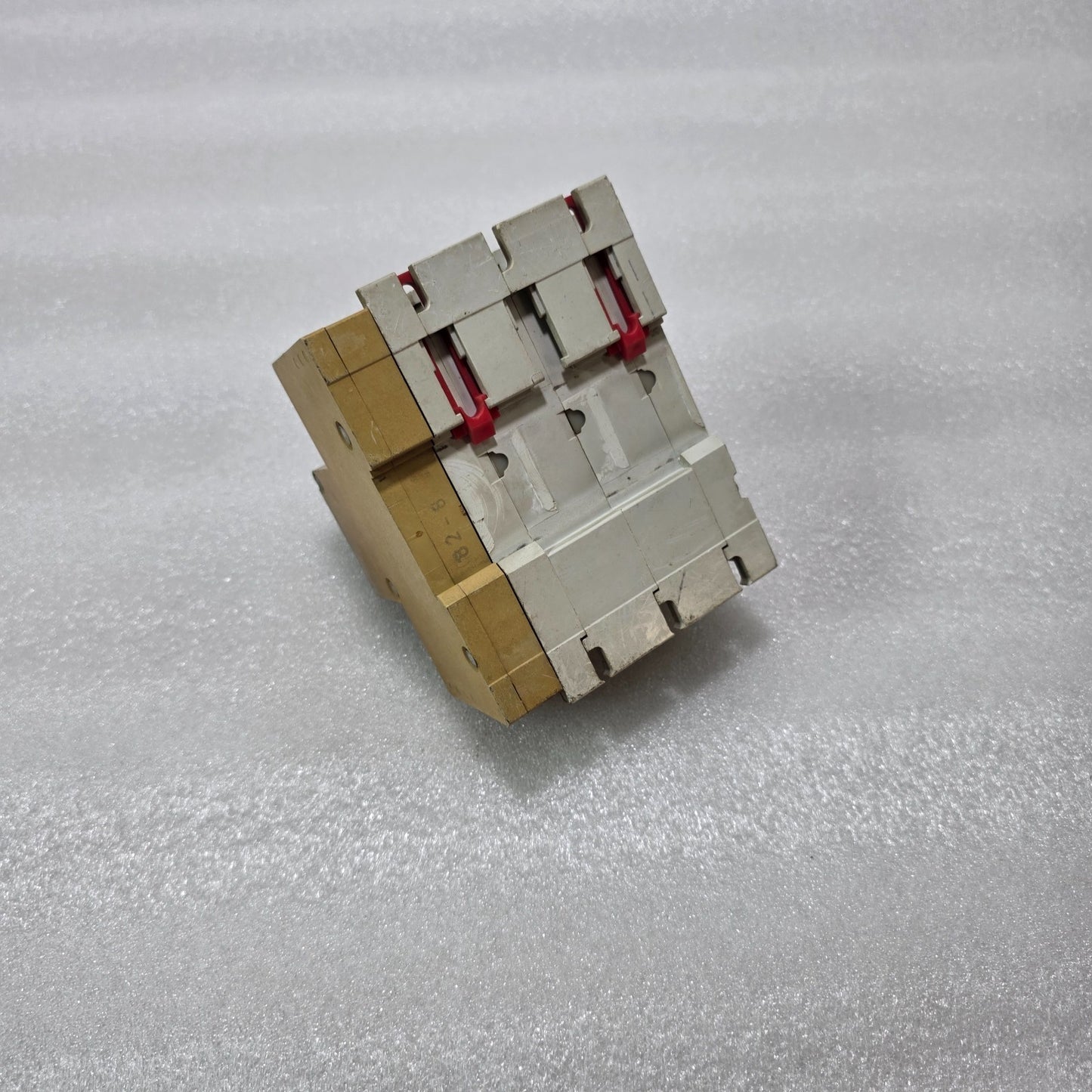 MERLIN GERIN MULTI9 C100 + SD-OF 3P 80A TYPE U 380V 10KA MCB WITH AUXILIARY
