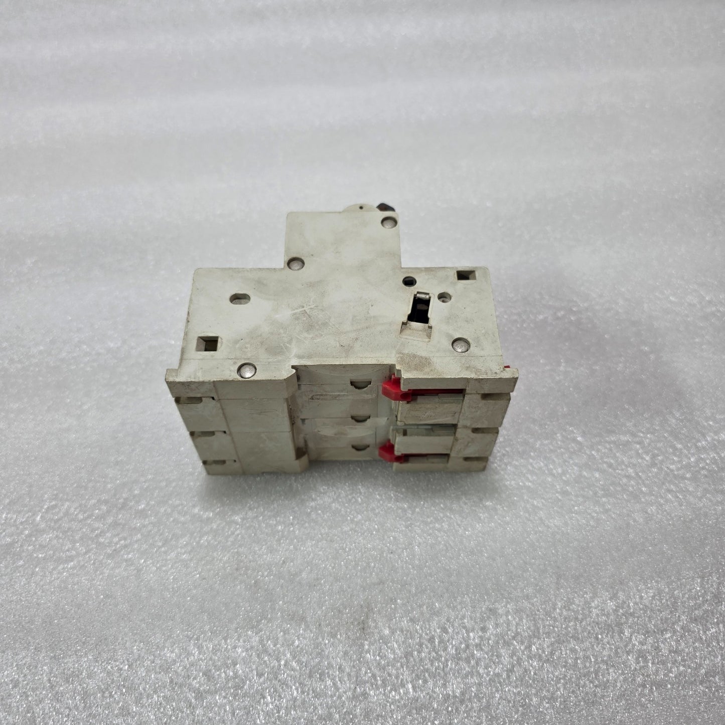 MERLIN GERIN MULTI9 C10C 3P 100A TYPE U 380V 10KA MCB MINIATURE CIRCUIT BREAKER