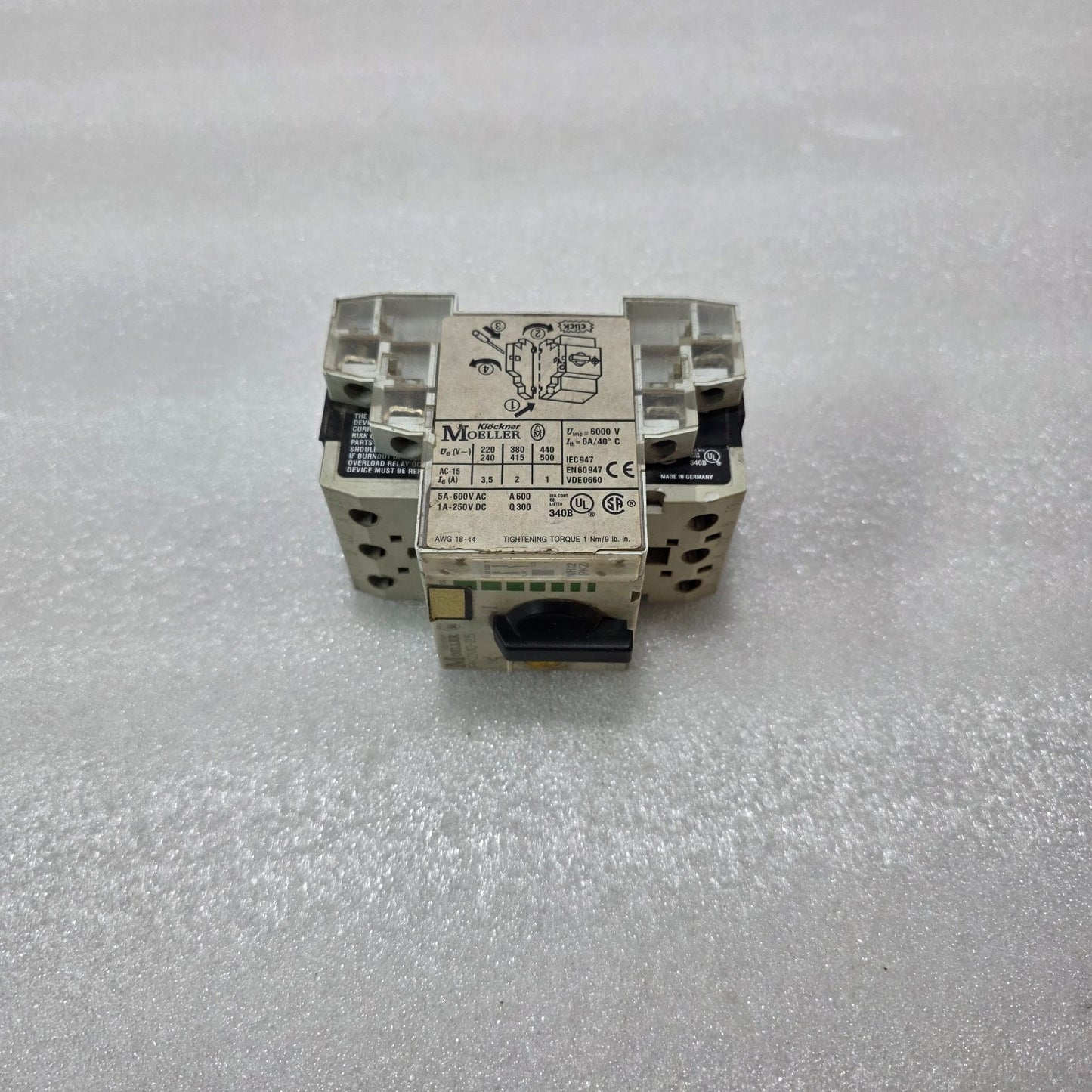 MOELLER PKZM0-2.5 MOTOR PROTECTIVE CIRCUIT BREAKER 1.6-2.5A WITH NHI21-PKZ0 AUX