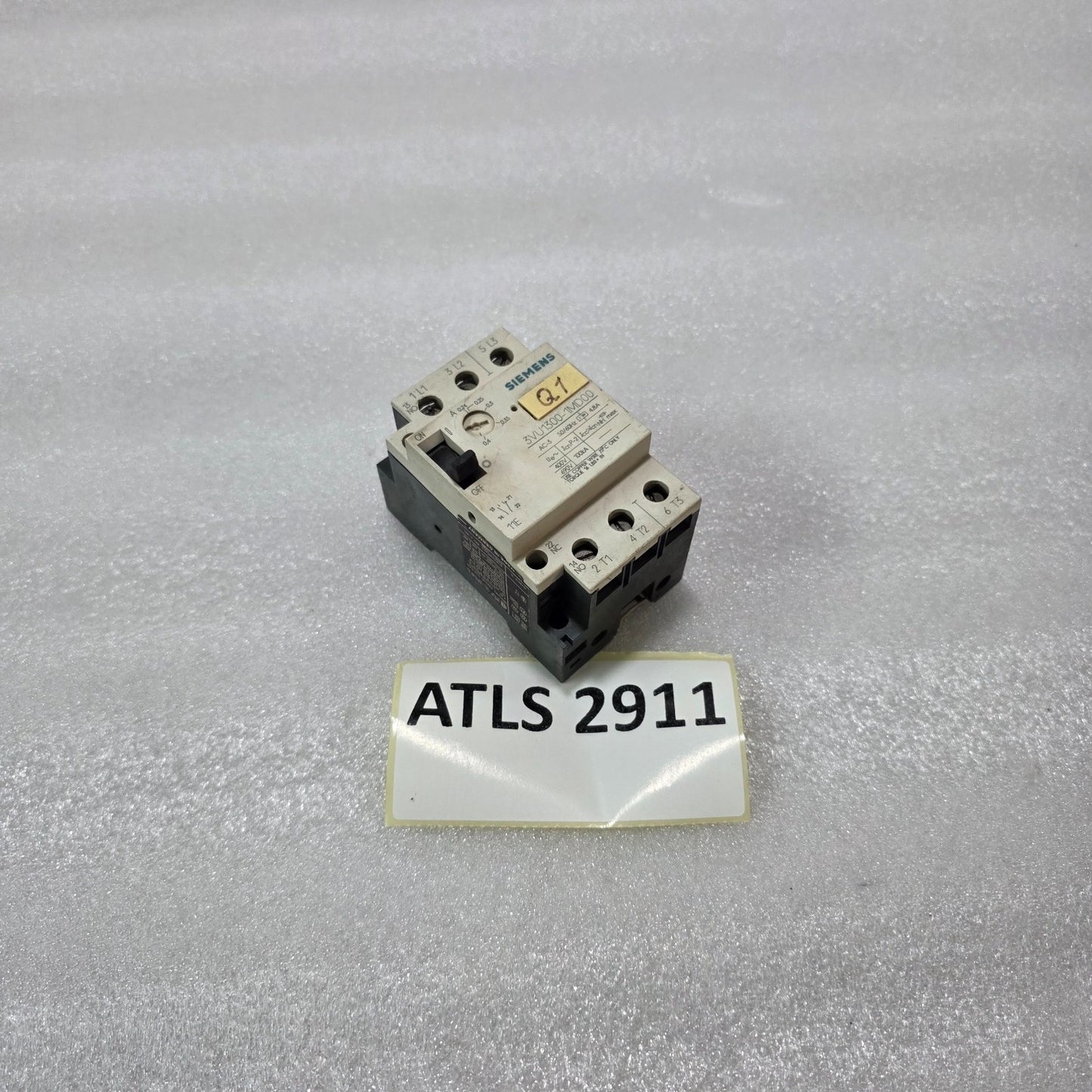 SIEMENS 3VU1300-1MD00 MOTOR CIRCUIT BREAKER 0.24-0.4A 400V AC-3 MADE IN GERMANY