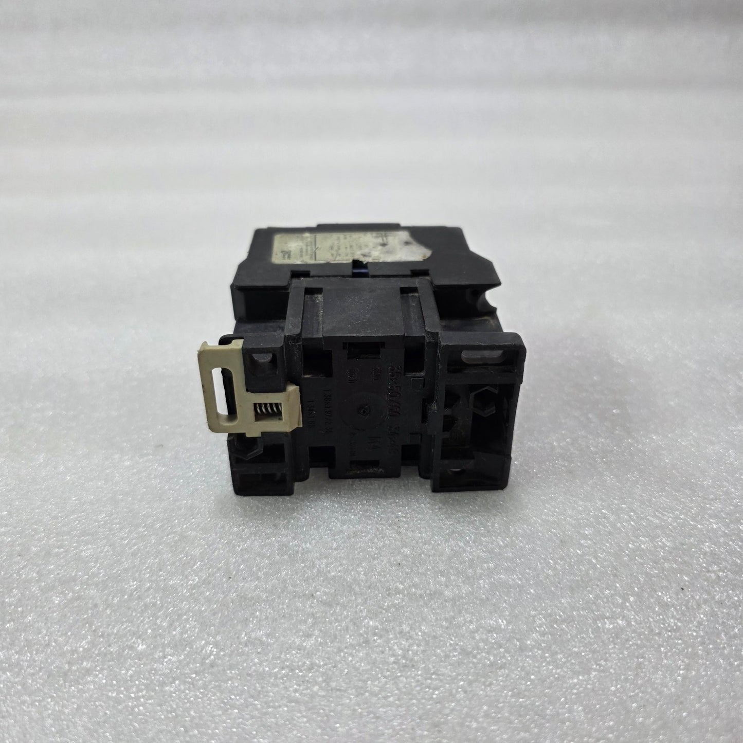 TELEMECANIQUE LC1 D0910 AC CONTACTOR 25A 220-230V 50/60HZ 1NC