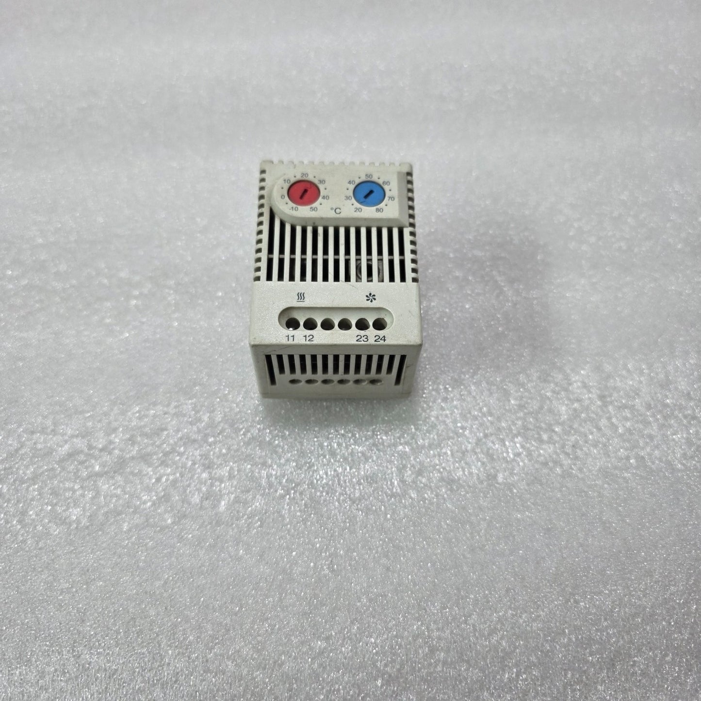 STEGO ZR 011750-00 THERMOSTAT DOUBLE ENCLOSURE THERMOSTAT -10 TO +80°C AC 250V
