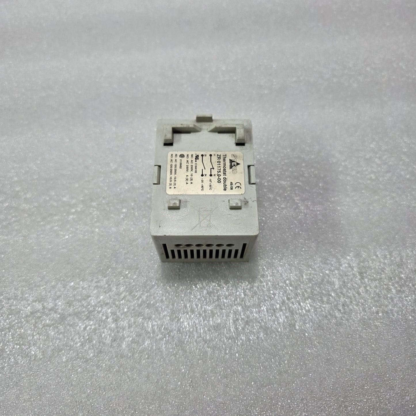 STEGO ZR 011750-00 THERMOSTAT DOUBLE ENCLOSURE THERMOSTAT -10 TO +80°C AC 250V