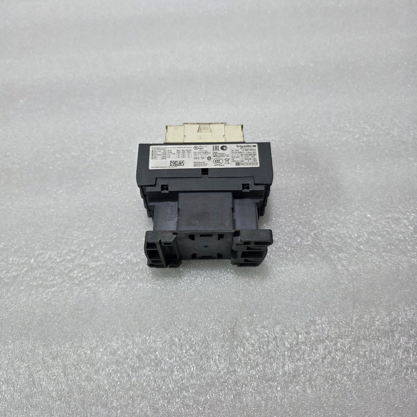 S ELECTRIC LC1D38 TESYS D CONTACTOR 3 POLE 50A 690V WITH AUXILIARY CONTACTS