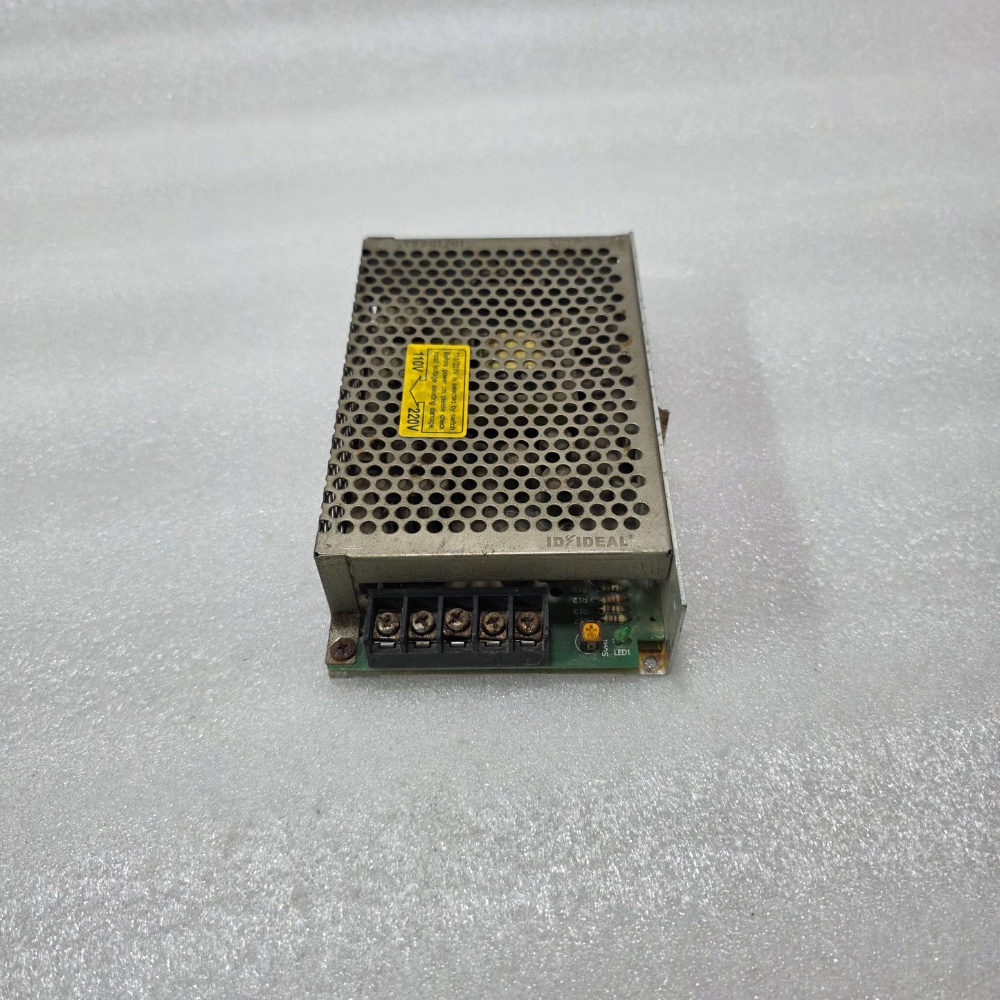 IDEAL SID-50-24 SWITCHING POWER SUPPLY 100-240VAC 24VDC 2.1A 50W CE
