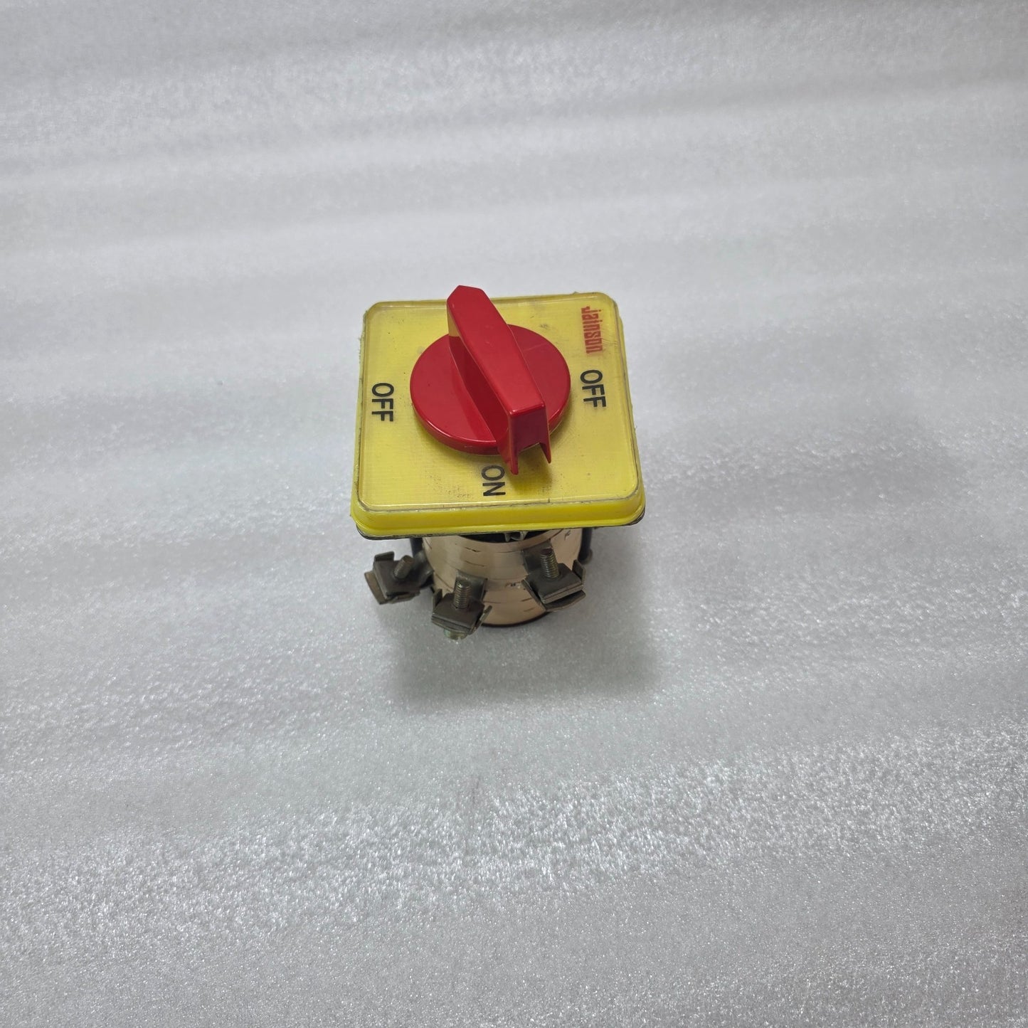 JAINSON ON-OFF-ON CHANGEOVER ROTARY SWITCH 60A 440V
