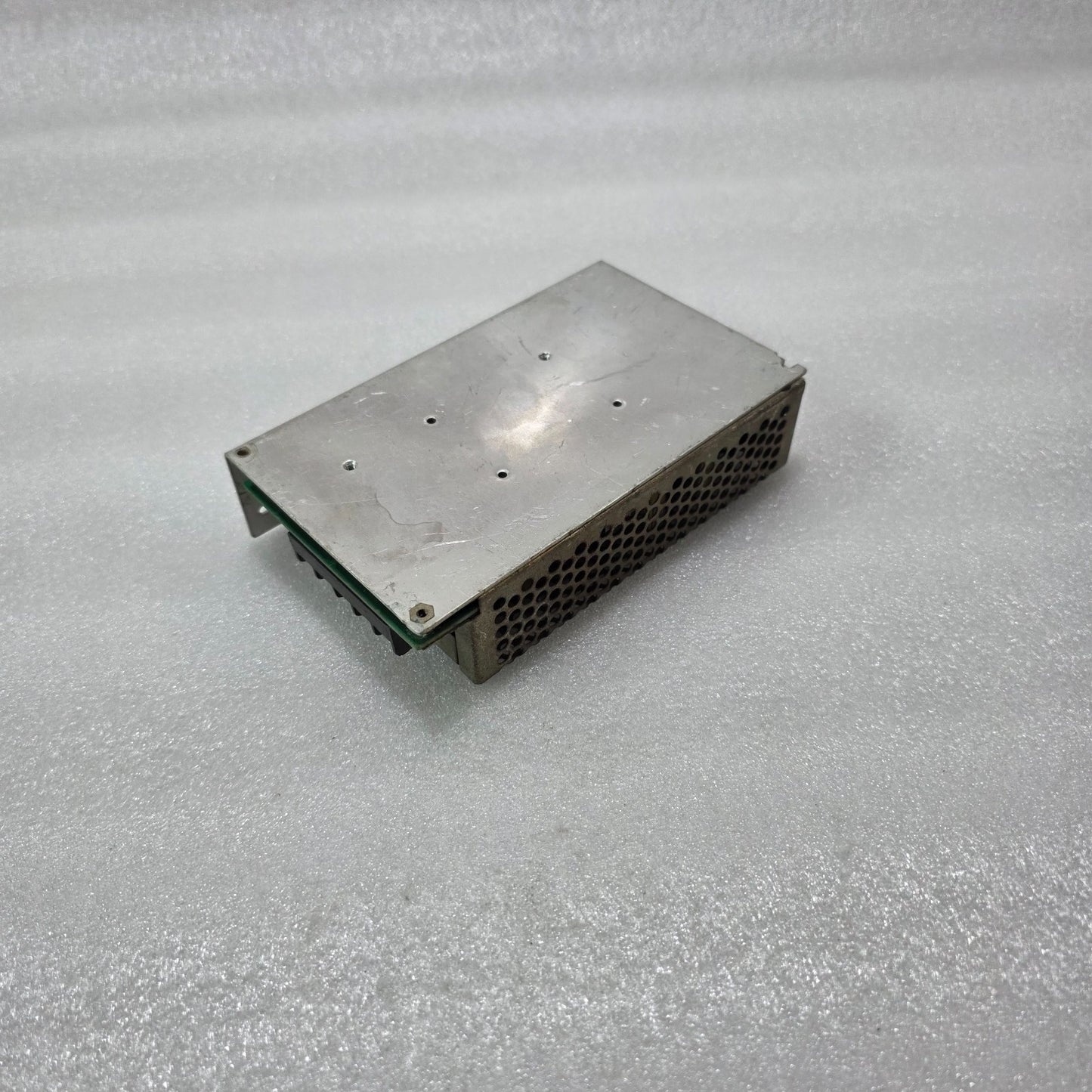 IDEAL SID-50-24 SWITCHING POWER SUPPLY 100-240VAC 24VDC 2.1A 50W CE
