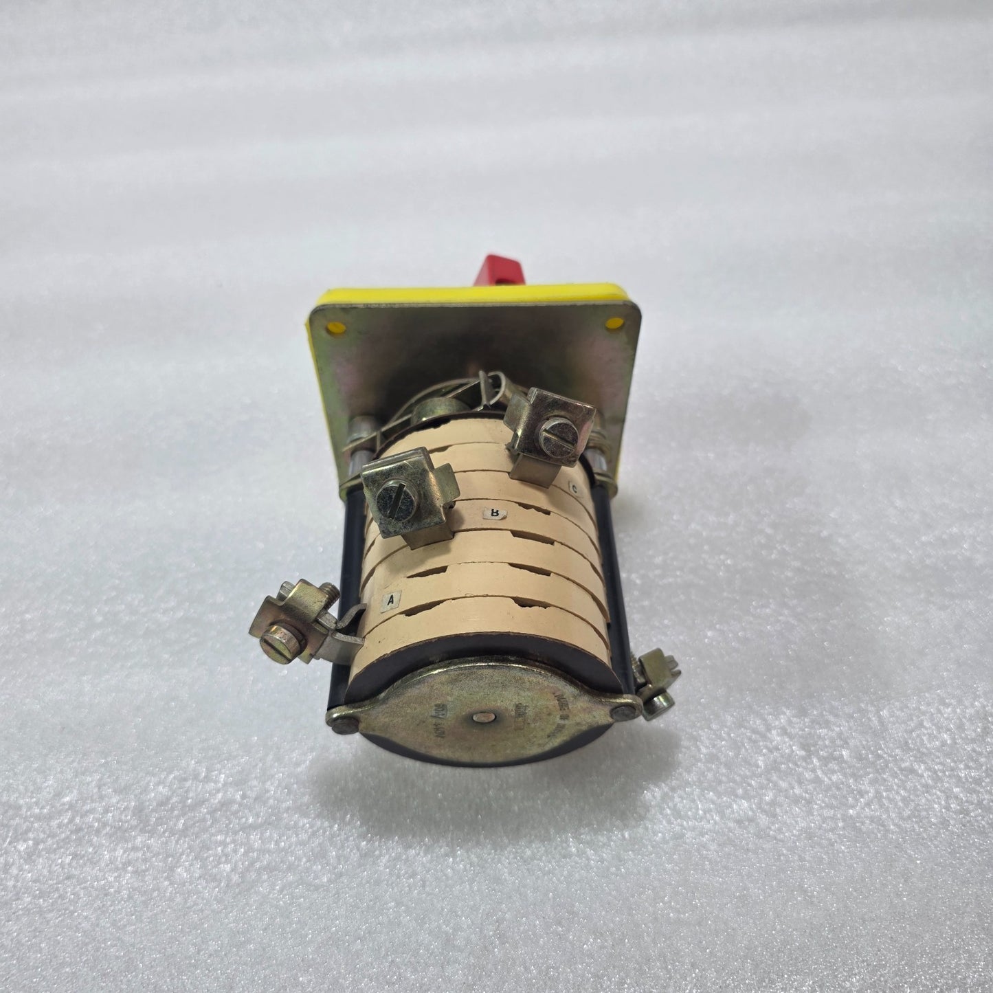 JAINSON ON-OFF-ON CHANGEOVER ROTARY SWITCH 60A 440V