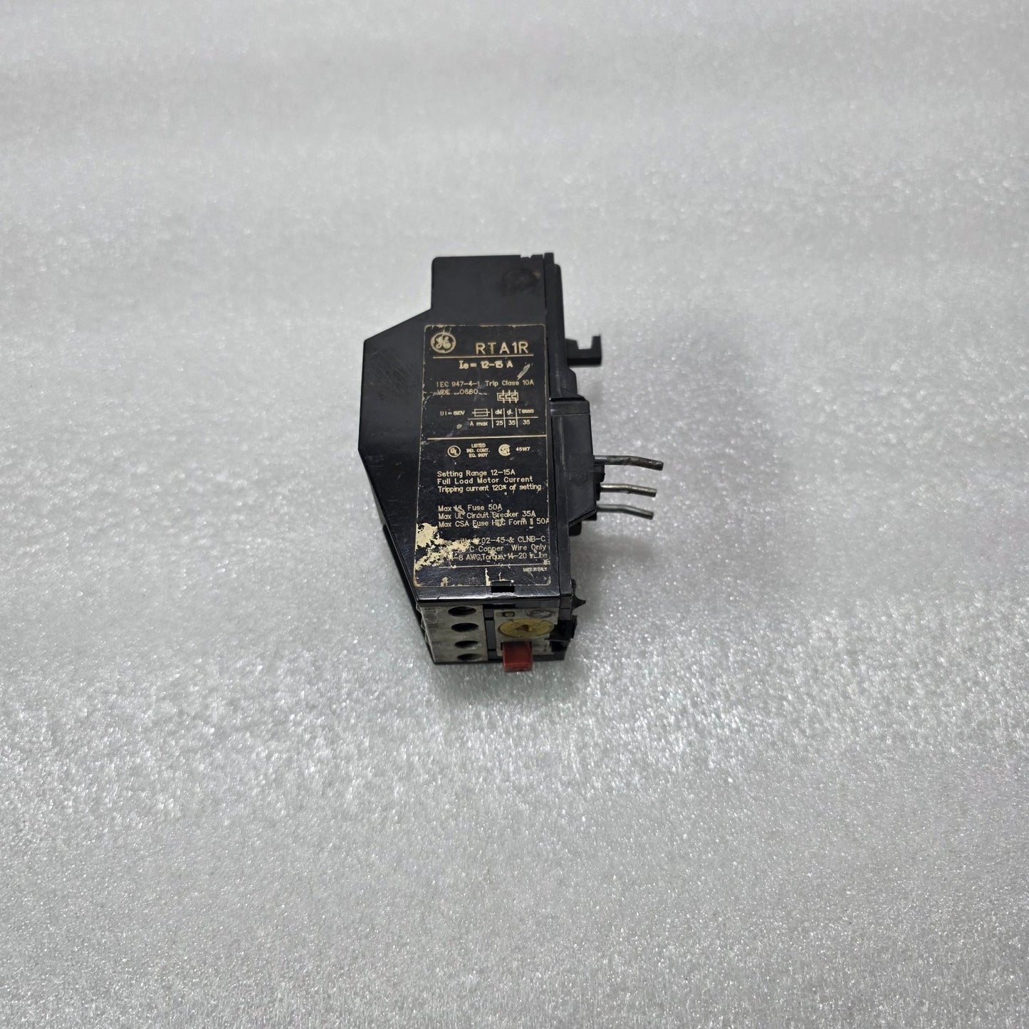 GE RTA1R THERMAL OVERLOAD RELAY 12-15A WITH AUXILIARY CONTACT MODULE 690V