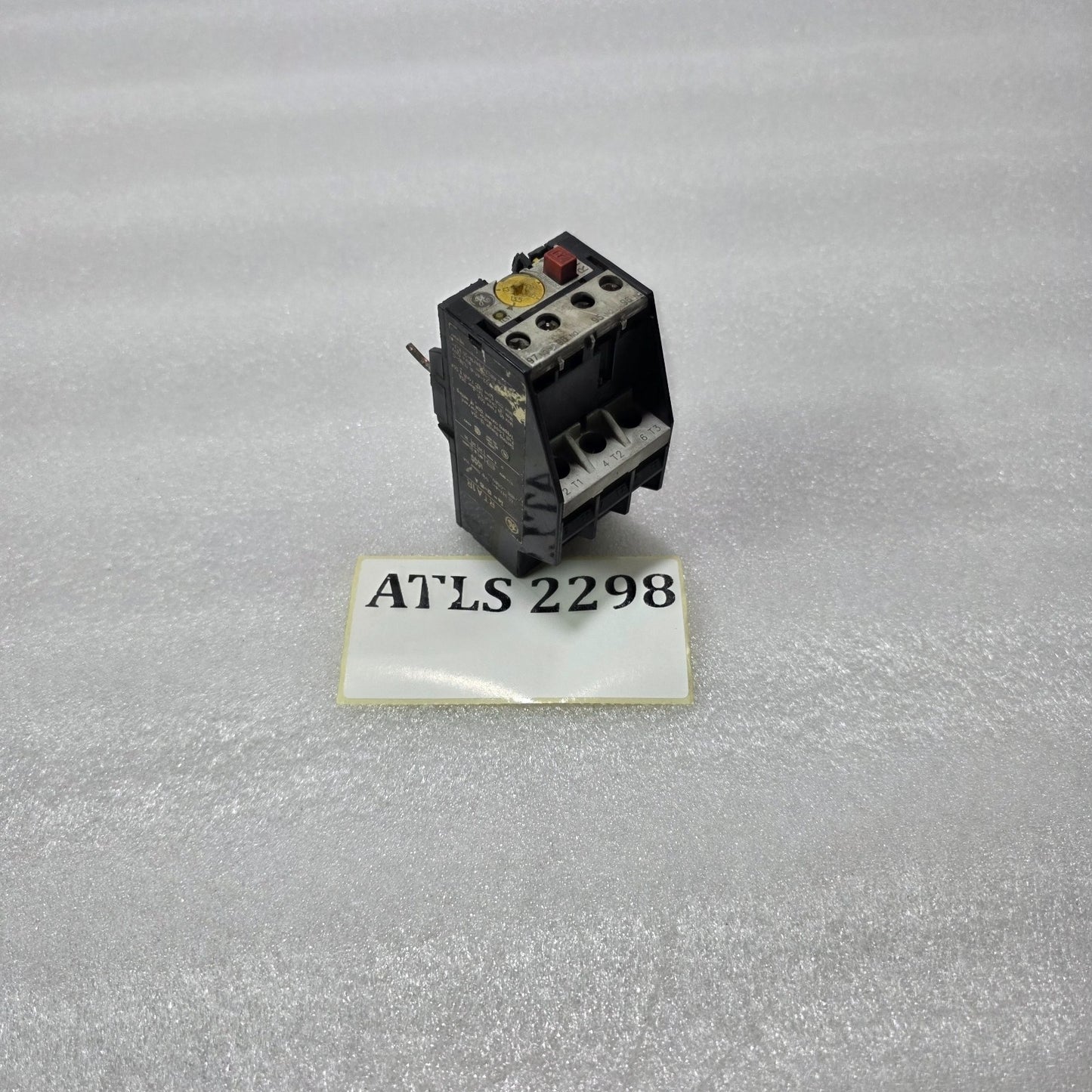 GE RTA1R THERMAL OVERLOAD RELAY 12-15A WITH AUXILIARY CONTACT MODULE 690V