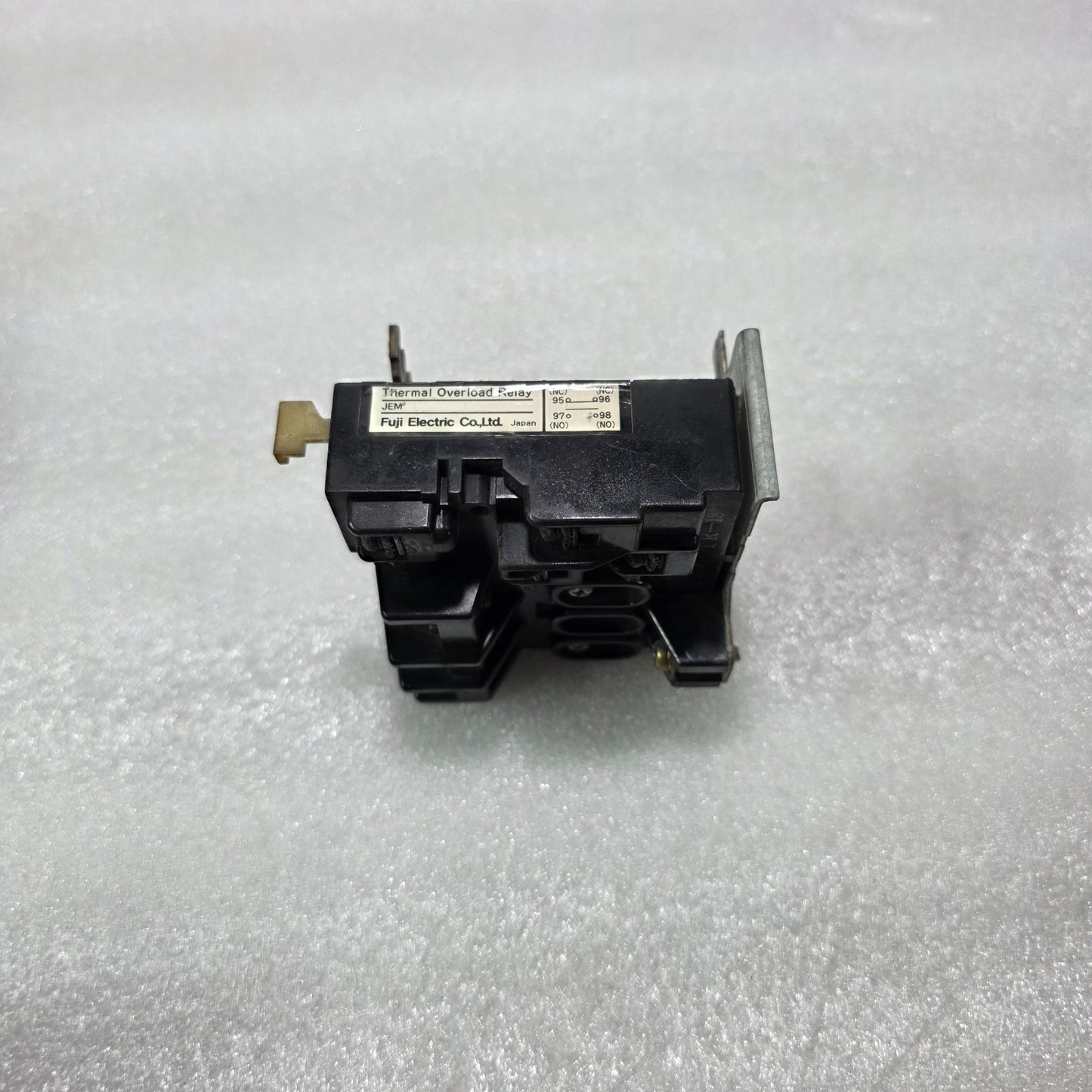 FUJI ELECTRIC TR-2N THERMAL OVERLOAD RELAY 18-26A JEM 1NC+1NO JAPAN