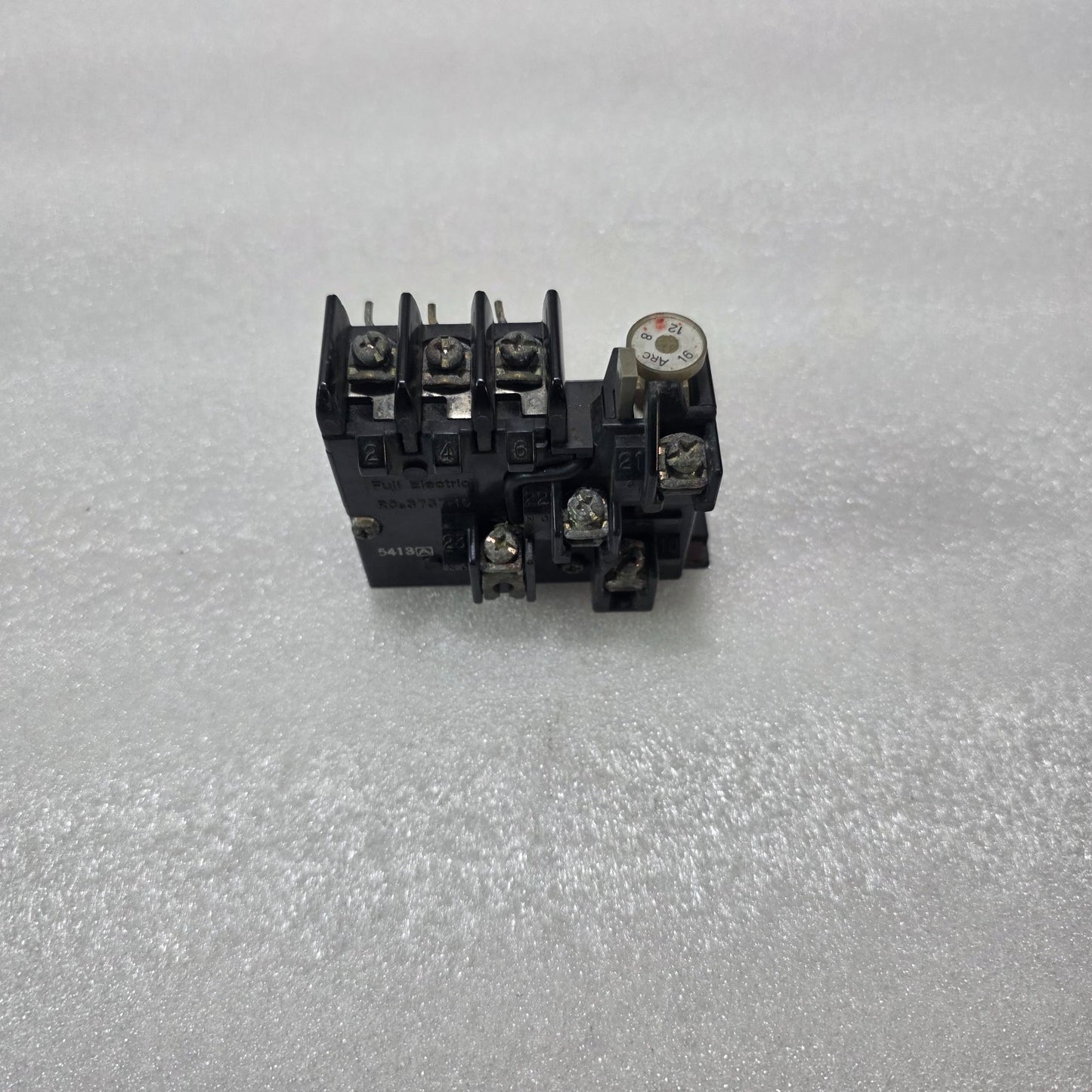 FUJI ELECTRIC RC.3737-1C THERMAL OVERLOAD RELAY 8-16A 5413A